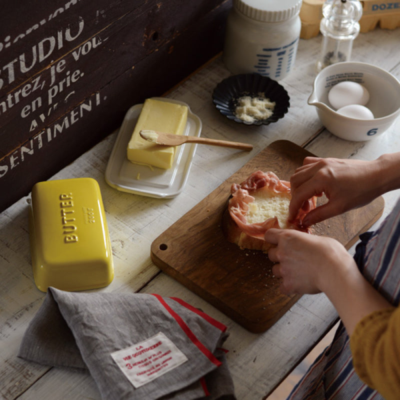 studio m' Arrondi Butter Dish