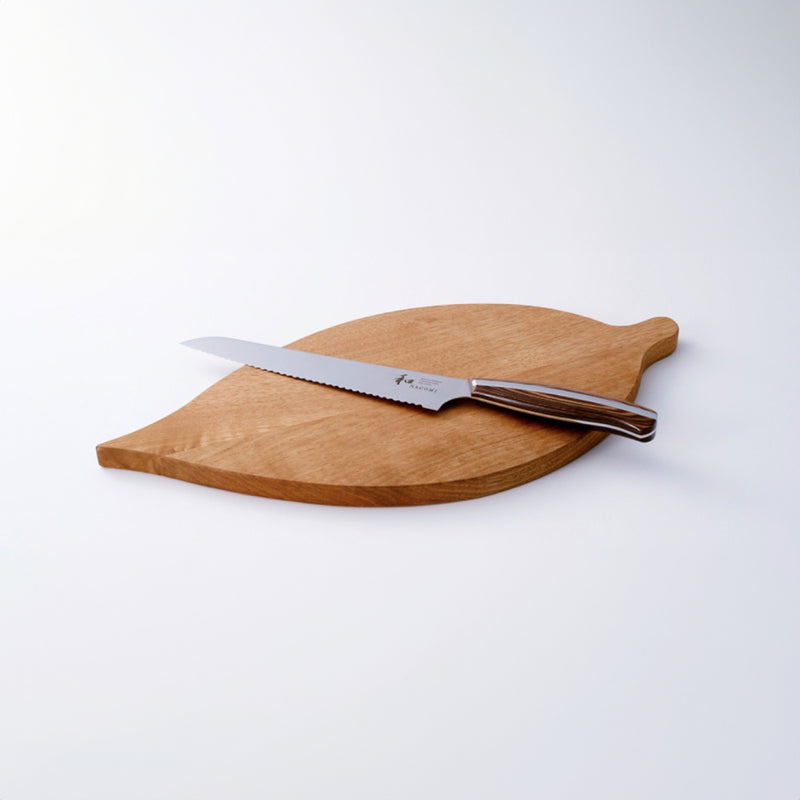 NAGOMI Leaf Shaped Cutting Board