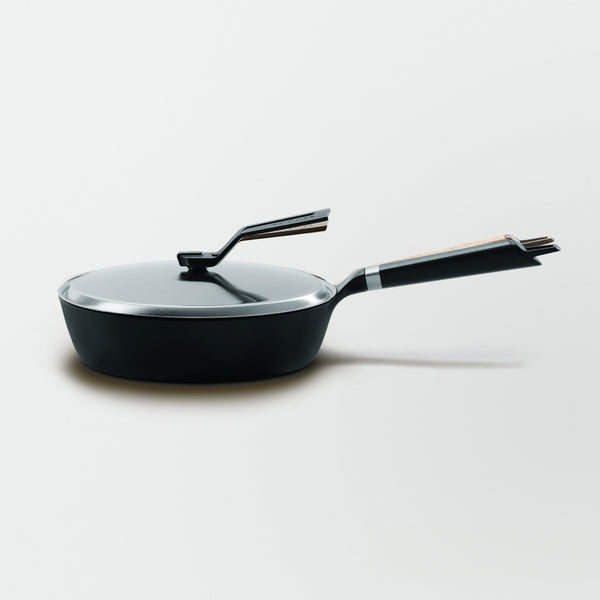 Vermicular Enameled Cast Iron Oven-Safe Skillet 24cm Deep【Limited