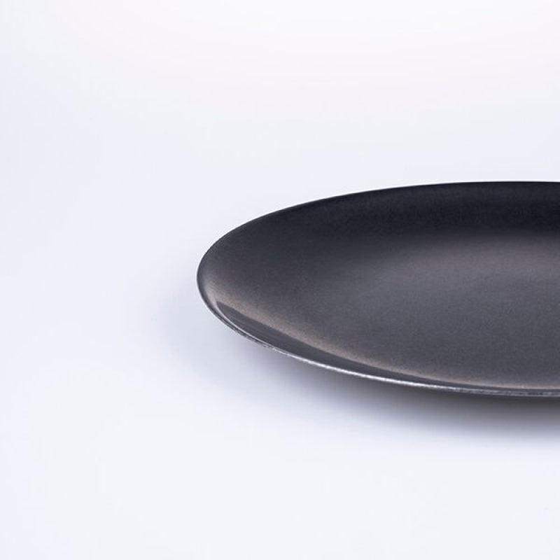 日本青芳 BLACK VINTAGE系列 不鏽鋼圓餐碟 Coupe Plate 25cm